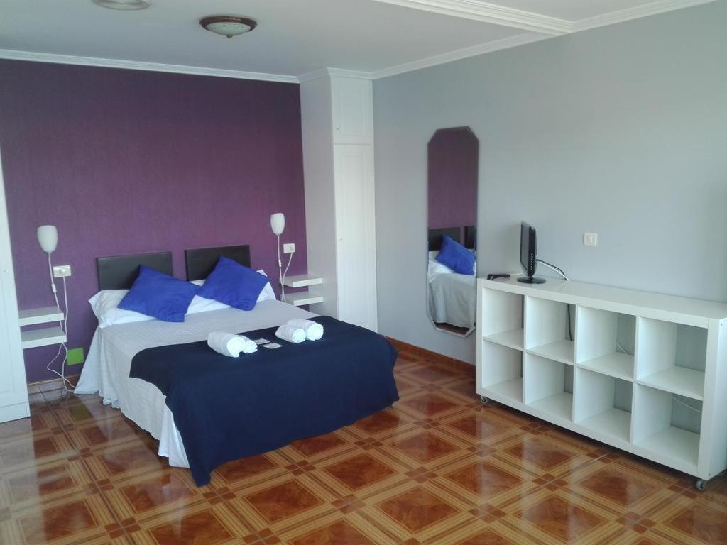 Hotel Corcubion Playa De Quenxe Camera foto